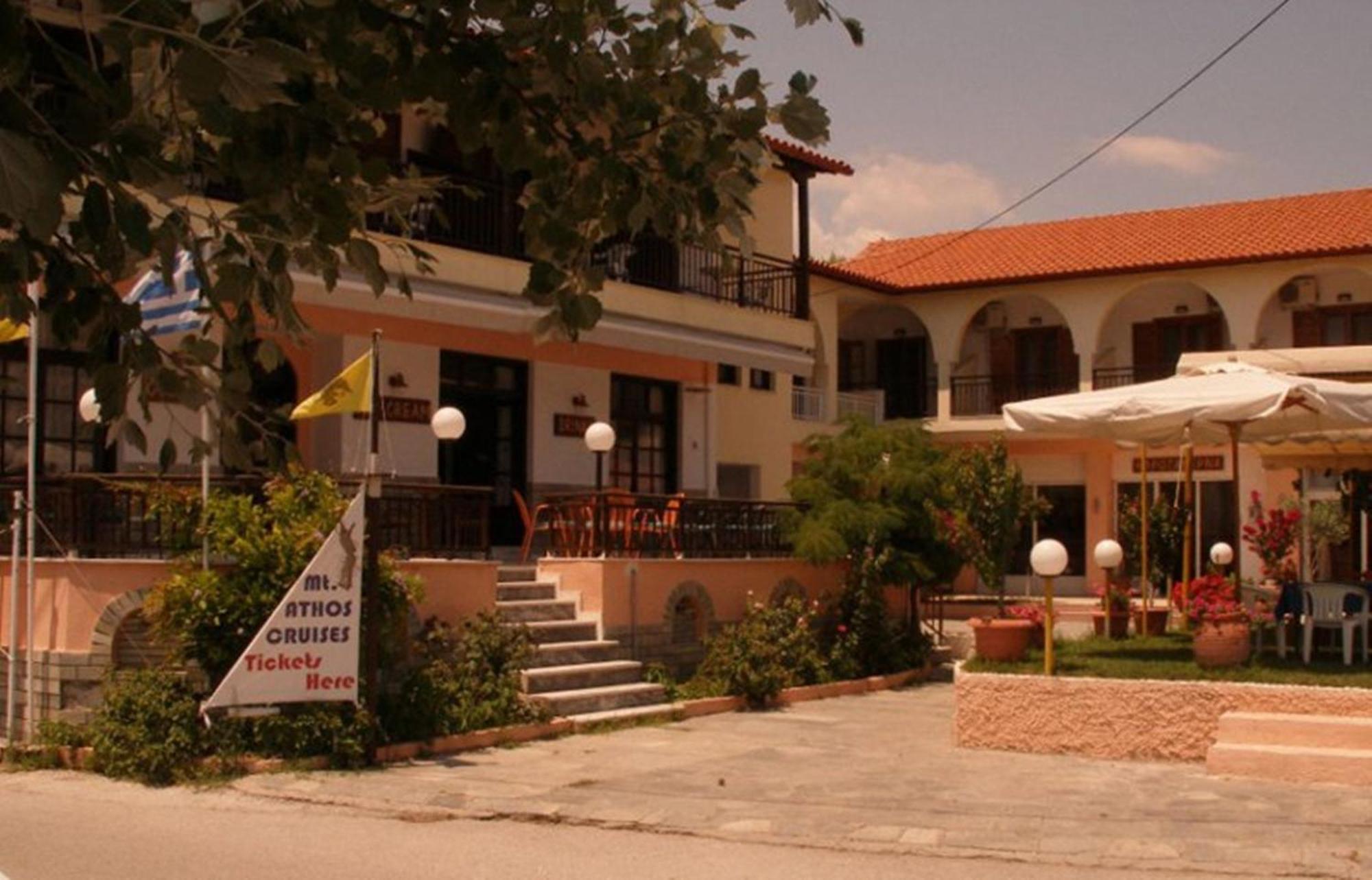 Hotel Alexandros Ormos Panagias Exterior foto